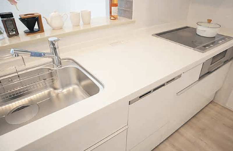 人造大理石の天板