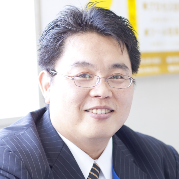 畠中　均