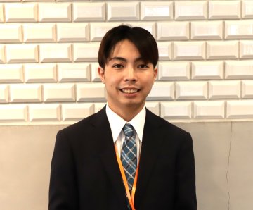 花倉　唯斗
